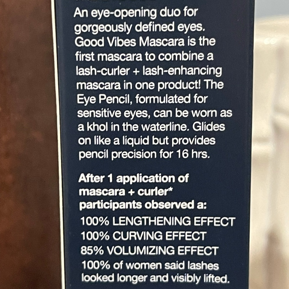 treStiQue Eye Duo Mascara, Eye Pencil & Curler - Picture 6 of 10